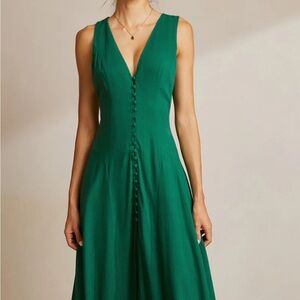 Sleeveless Button Front V-Neck Dress